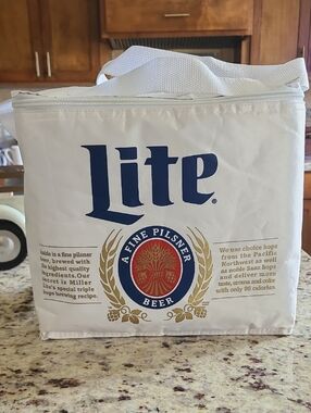 Insulated Cooler Bag - White and Navy